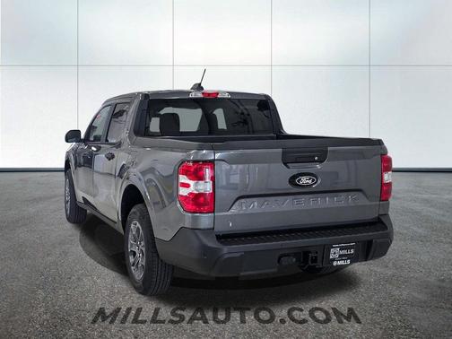Carbonized Gray Metallic 2026 Ford Maverick XLT