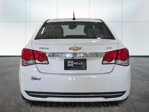Summit White 2014 Chevrolet Cruze LTZ
