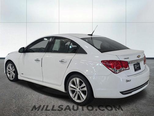 Summit White 2014 Chevrolet Cruze LTZ