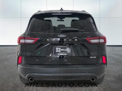 Black Metallic 2025 Ford Escape ST-Line