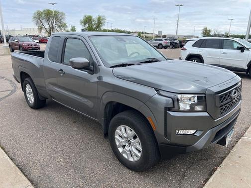 Gun Metallic 2024 Nissan Frontier SV