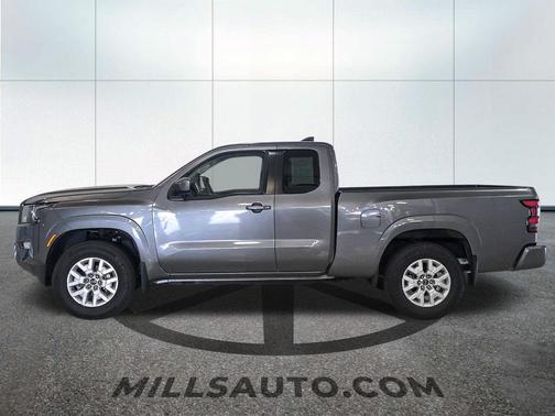 Gun Metallic 2024 Nissan Frontier SV