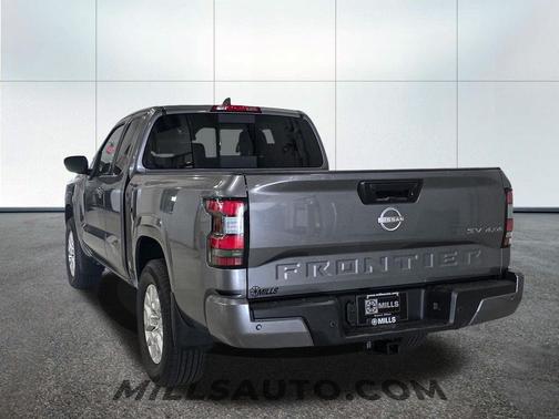 Gun Metallic 2024 Nissan Frontier SV