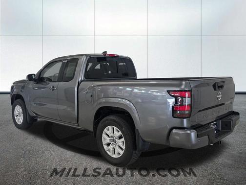 Gun Metallic 2024 Nissan Frontier SV