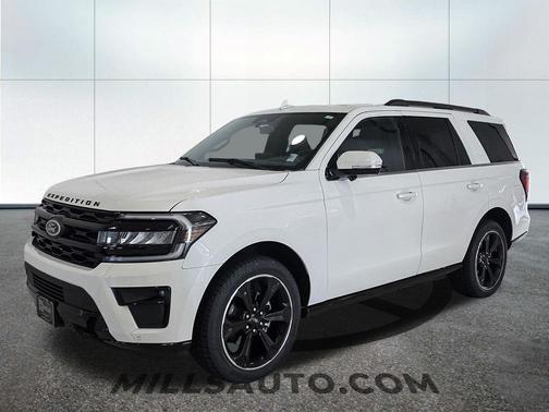 Star White Metallic Tri-Coat 2023 Ford Expedition Limited