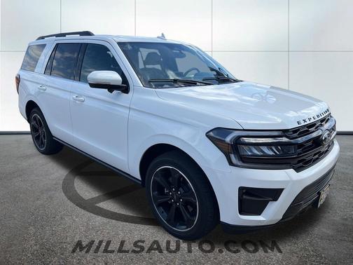 Star White Metallic Tri-Coat 2023 Ford Expedition Limited