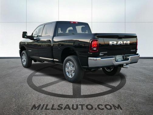 2026 RAM 3500 Big Horn Crew Cab 4x4 6'4' Box