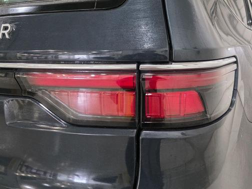 Charcoal 2022 Jeep Wagoneer Series III 4x4