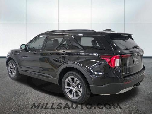Agate Black Metallic 2026 Ford Explorer Active