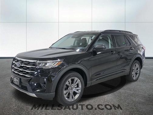 Agate Black Metallic 2026 Ford Explorer Active