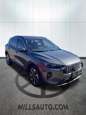 Carbonized Gray Metallic 2024 Ford Escape Platinum