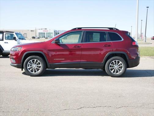 2022 Jeep Cherokee Latitude Lux