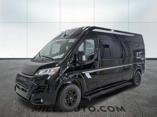 Black Clearcoat 2026 RAM ProMaster 3500 Window Van High Roof