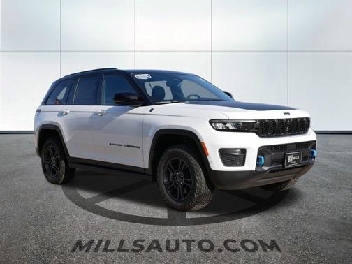 2024 Jeep Grand Cherokee 4xe Trailhawk