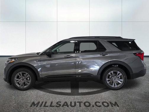 Carbonized Gray Metallic 2026 Ford Explorer Active