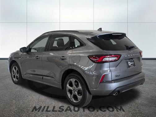 Carbonized Gray Metallic 2024 Ford Escape ST-Line