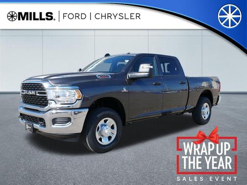 2024 RAM 2500 Tradesman Crew Cab 4x4 6'4' Box