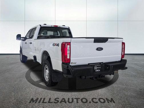 Oxford White 2024 Ford F-350 XL