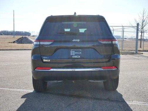 Rocky Mountain Pearlcoat 2024 Jeep Grand Cherokee 4xe Base