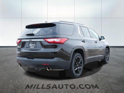2021 Chevrolet Traverse LT Leather