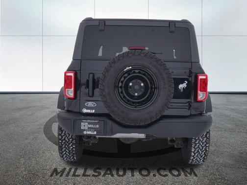 2022 Ford Bronco Black Diamond