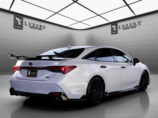 2020 Toyota Avalon TRD