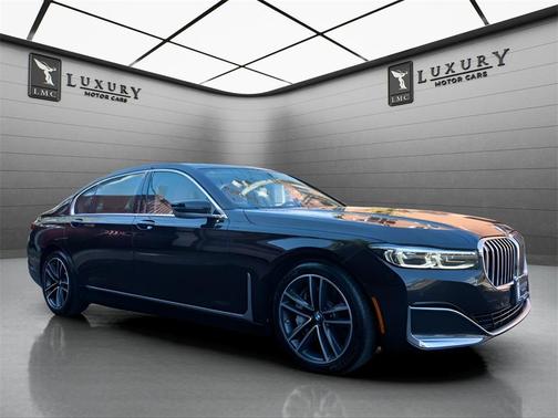 2022 BMW 750 i xDrive