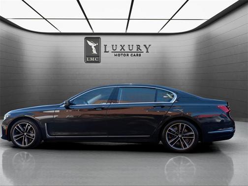 2022 BMW 750 i xDrive