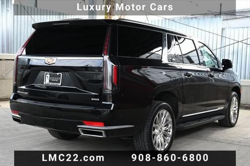 2023 Cadillac Escalade ESV Premium Luxury