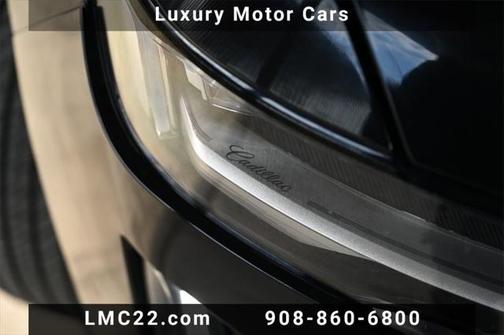 2023 Cadillac Escalade ESV Premium Luxury