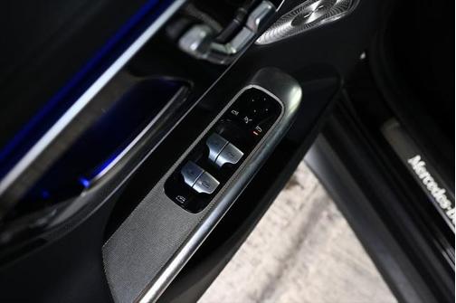 2023 Mercedes-Benz GLC 300 4MATIC