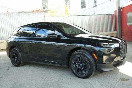 2024 BMW iX xDrive50