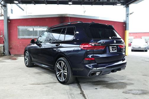 2021 BMW X7 xDrive40i