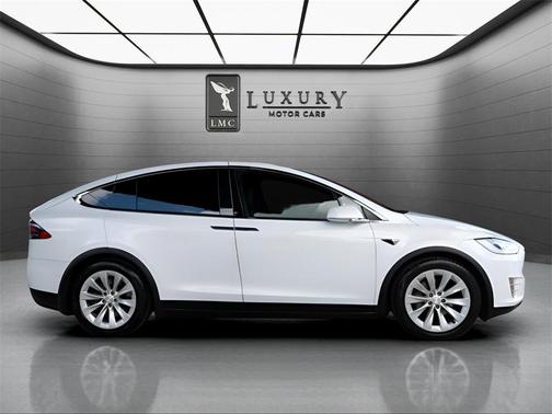 2018 Tesla Model X 75D