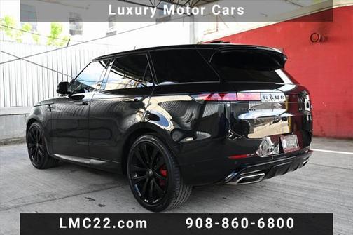 2023 Land Rover Range Rover Sport SE