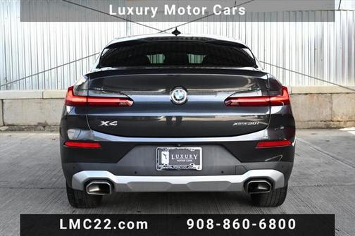 2022 BMW X4 xDrive30i