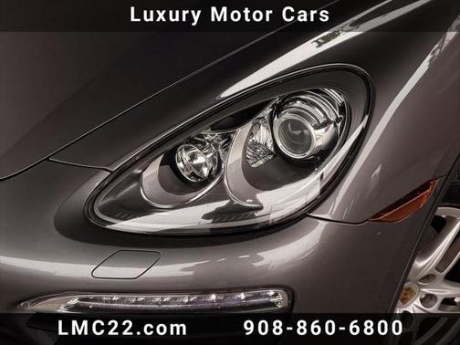 2011 Porsche Cayenne S