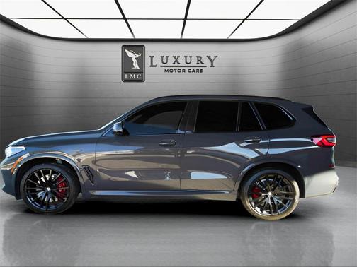 2022 BMW X5 M50i