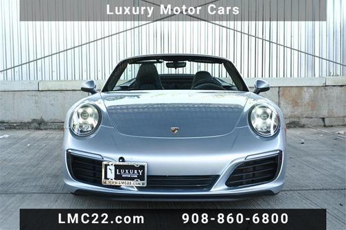2018 Porsche 911 Carrera 4S Cabriolet