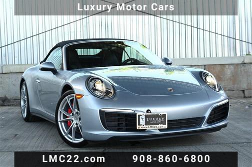 2018 Porsche 911 Carrera 4S Cabriolet