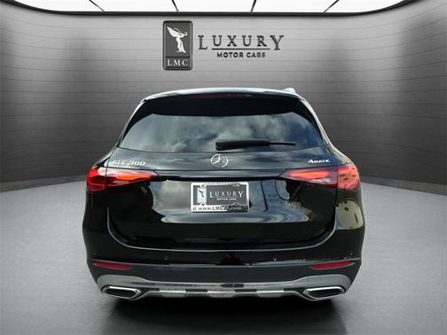 2023 Mercedes-Benz GLC 300 4MATIC