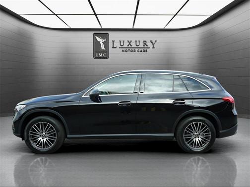 2023 Mercedes-Benz GLC 300 4MATIC