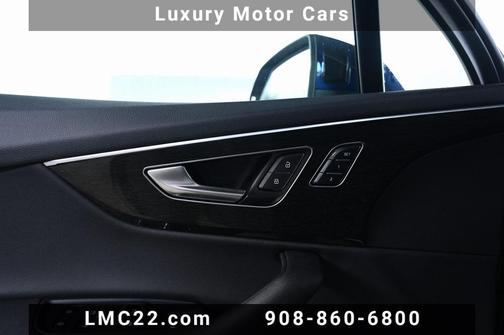 2021 Audi Q7 55 Premium