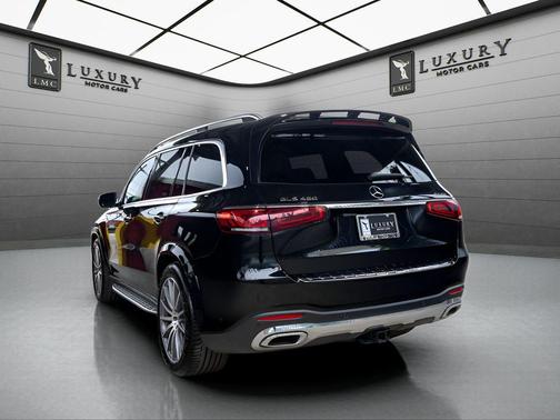 Black 2023 Mercedes-Benz GLS 450 4MATIC