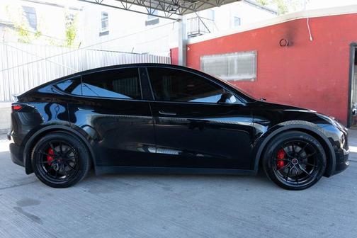 2021 Tesla Model Y Performance Dual Motor All-Wheel Drive