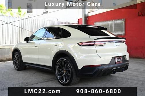 2023 Porsche Cayenne Turbo GT