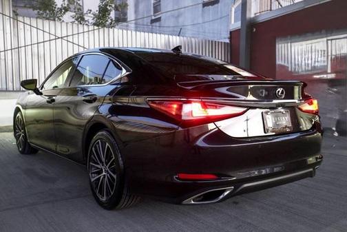 2025 Lexus ES 350 Base