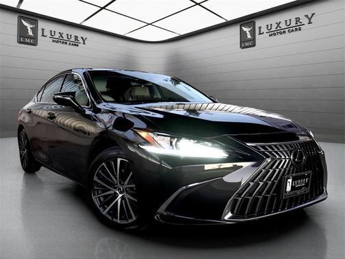 2025 Lexus ES 350 Base