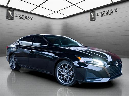 2023 Nissan Altima SR VC-Turbo FWD