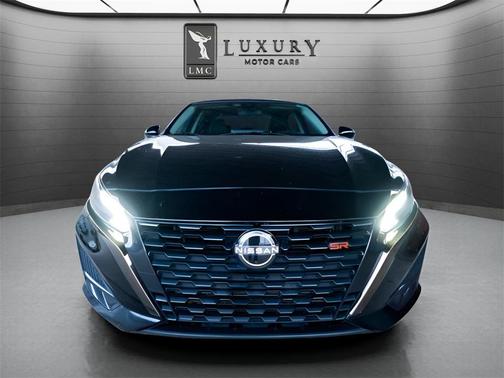 2023 Nissan Altima SR VC-Turbo FWD